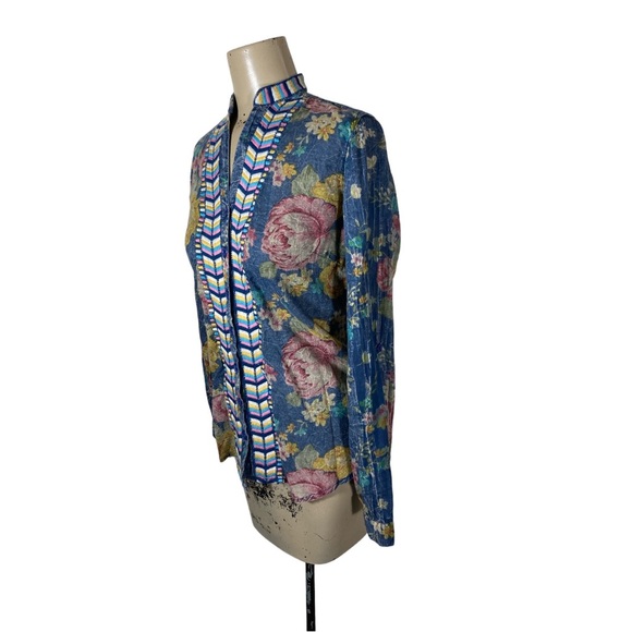 Chambray Floral Rose Embroidered Banded Collar Blouse Boho Chic Sz S - Picture 3 of 5